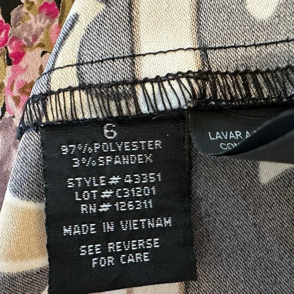 Ronni Nicole Hourglass Dress Size 6 - Picture 4 of 5